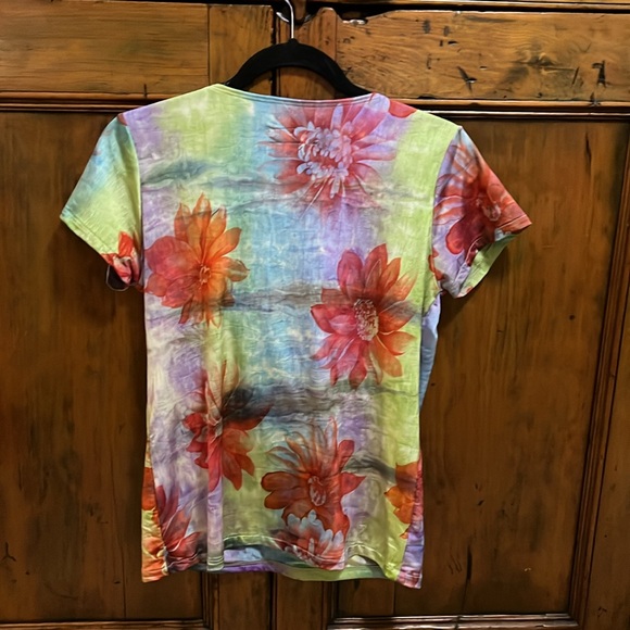 Beautiful Spring Tee - Picture 3 of 4